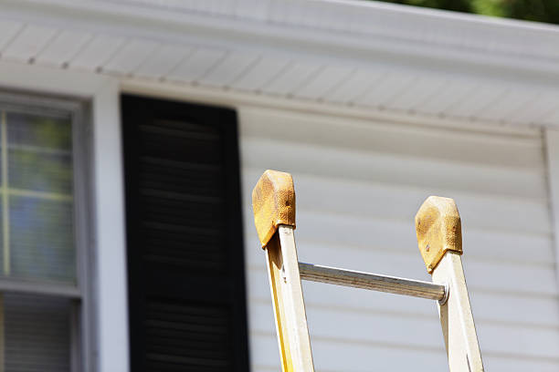 How To Choose The Right Materials for Your Siding Installation in 'Othello, WA